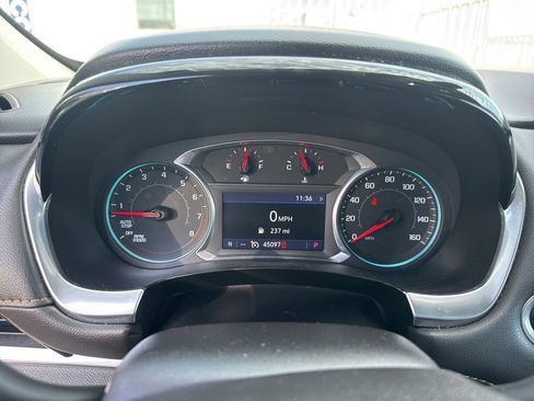 Used 2020 Chevrolet Traverse LT image 4