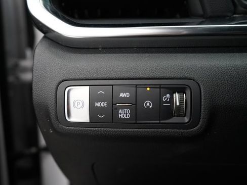 Used 2025 GMC Terrain Elevation w/ Black Edition AWD/4WD image 22