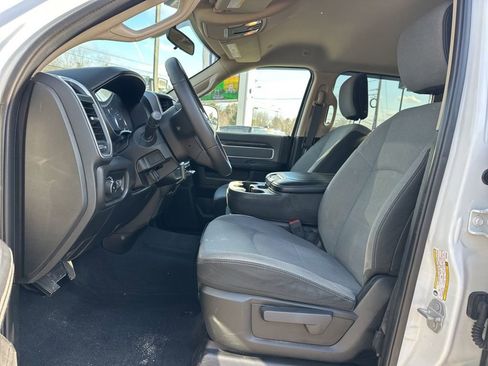 Used 2019 RAM 2500 Big Horn image 14