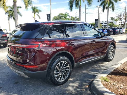 Used 2020 Lincoln Corsair FWD image 6