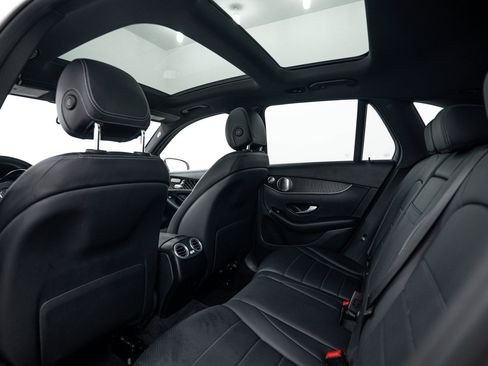 Used 2017 Mercedes-Benz GLC 300 4MATIC image 18