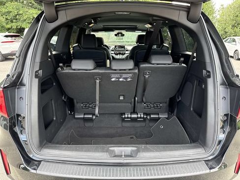 Used 2025 Honda Odyssey Sport-L image 12