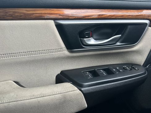 Used 2019 Honda CR-V EX image 12