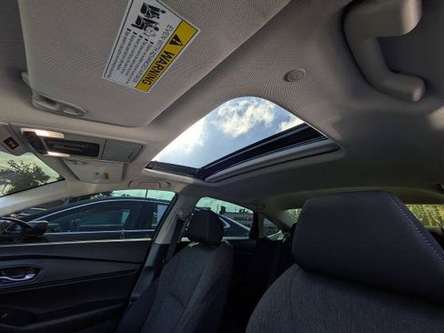 Used 2023 Honda Accord EX image 19
