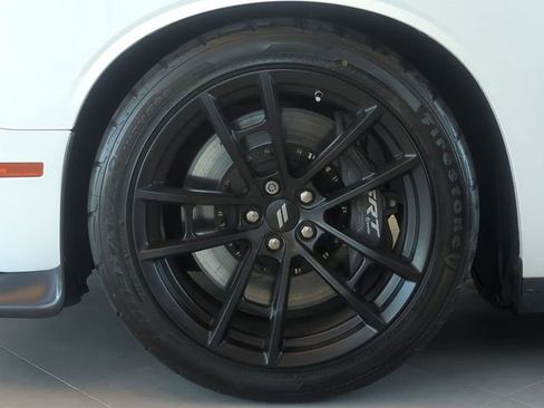 Used 2022 Dodge Challenger R/T Scat Pack w/ Dynamics Package RWD image 9