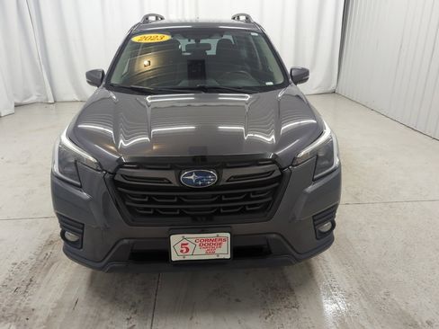Used 2023 Subaru Forester Limited image 6
