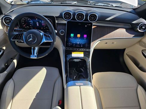 New 2026 Mercedes-Benz GLC 300 4MATIC image 17