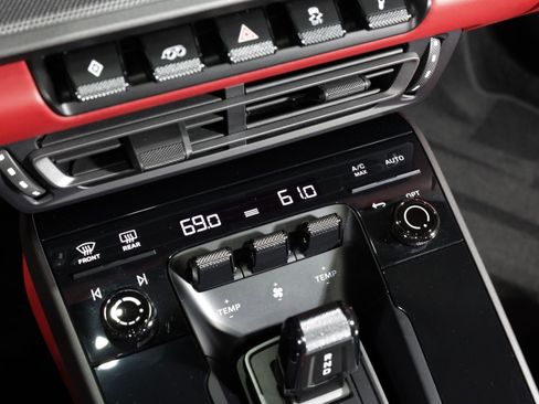 Used 2021 Porsche 911 Targa 4 image 37