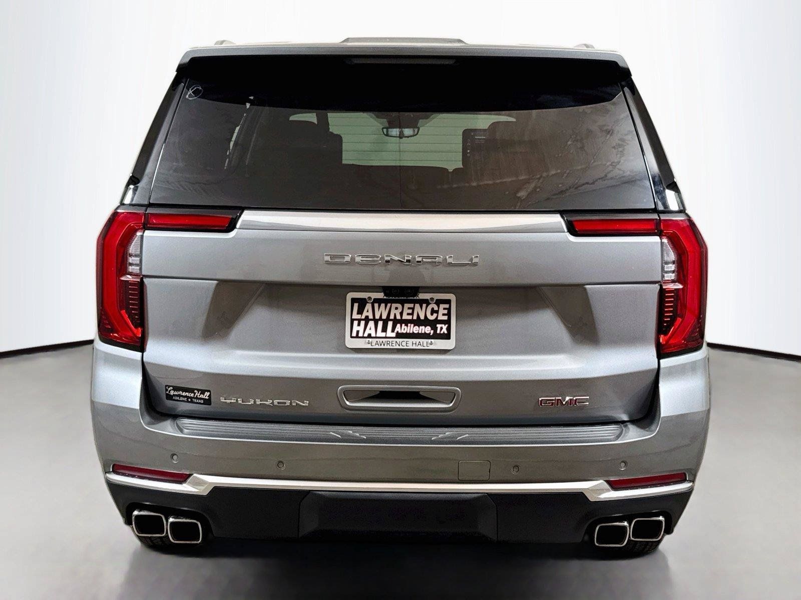 New 2026 GMC Yukon Denali w/ Denali Reserve Package AWD/4WD image 4