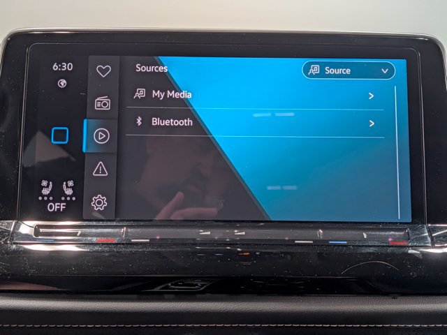 Used 2024 Volkswagen Atlas SE AWD/4WD image 21