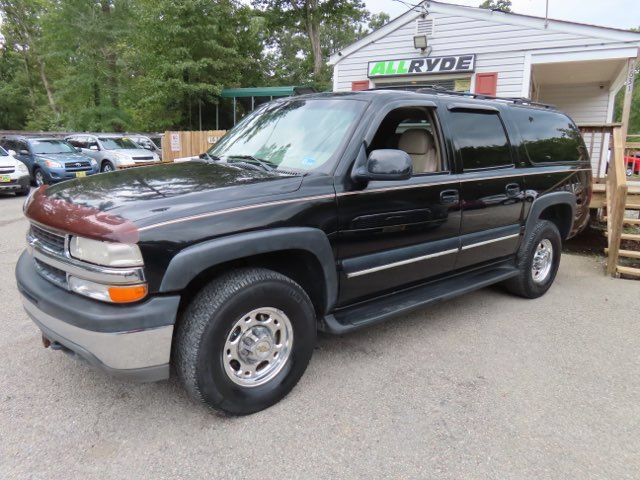 Used 2001 Chevrolet Suburban 2500 LT w/ LT Preferred Equipment Group AWD/4WD image 1