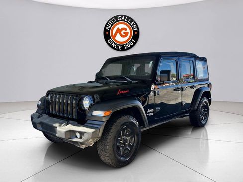 Used 2018 Jeep Wrangler Unlimited Sport AWD/4WD image 3