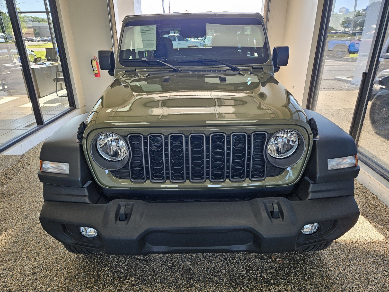 Used 2026 Jeep Wrangler Sport AWD/4WD image 6