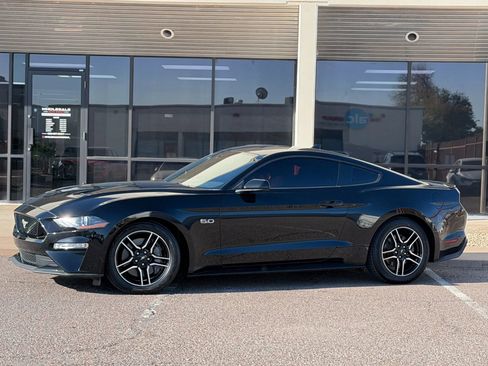 Used 2020 Ford Mustang GT w/ Equipment Group 301A image 3