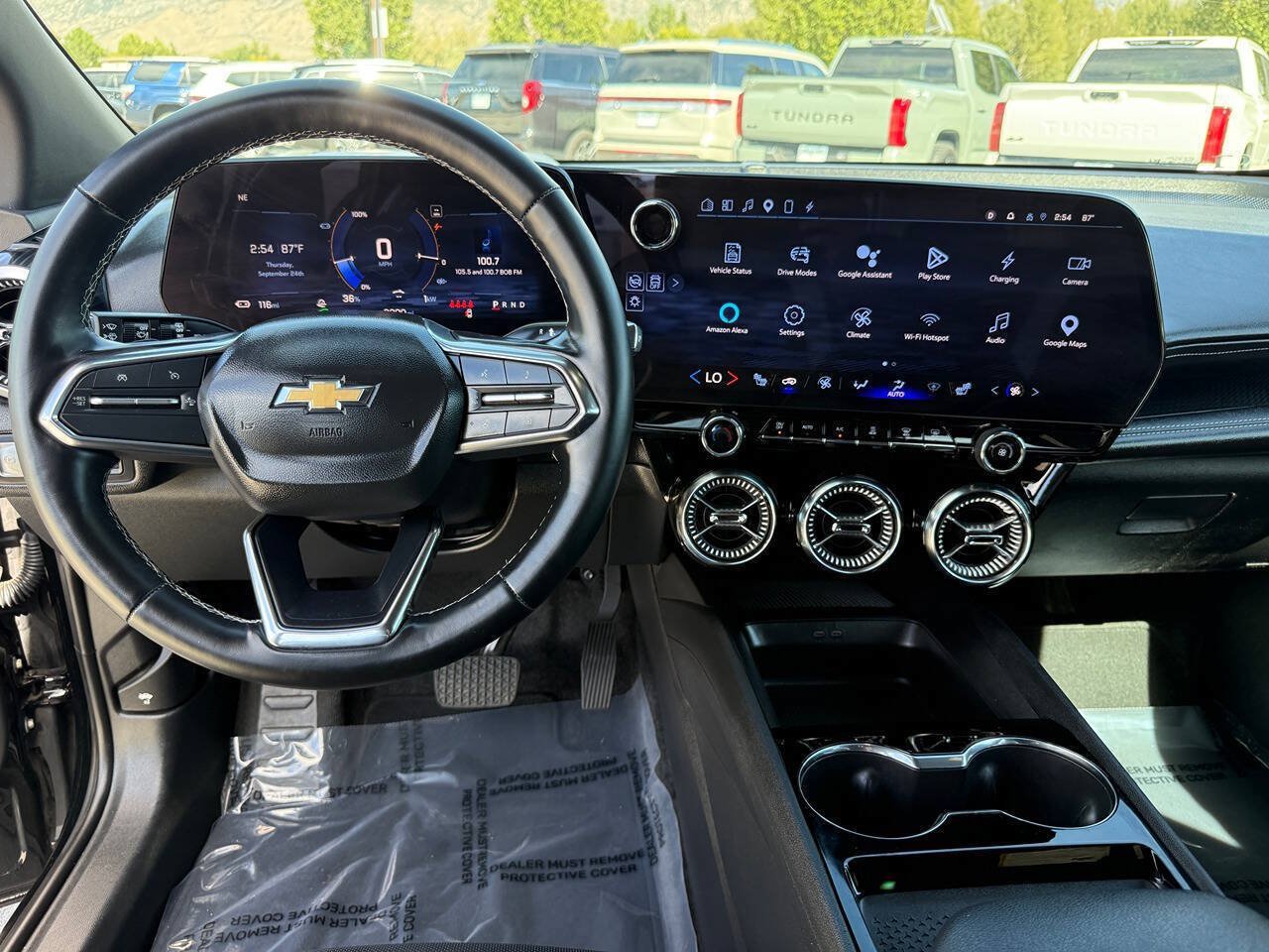 Used 2024 Chevrolet Blazer EV LT AWD/4WD image 27