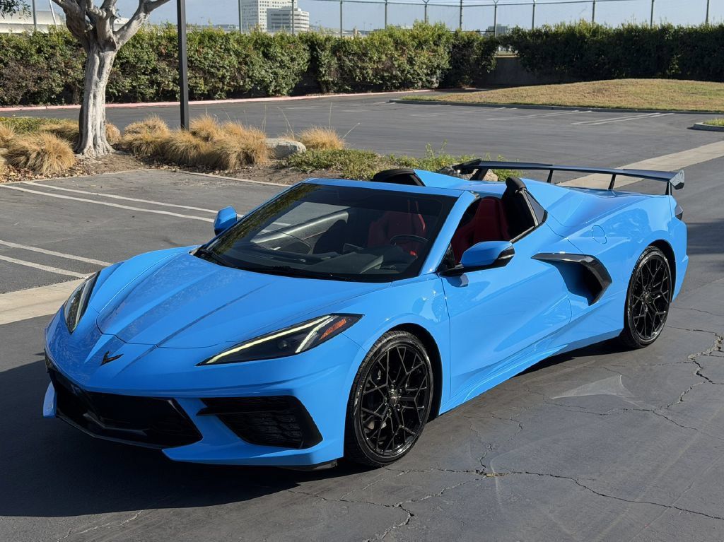 Used 2021 Chevrolet Corvette Stingray Convertible w/ 1LT RWD image 1