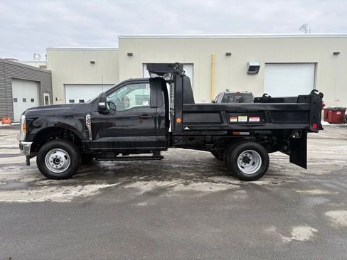 New 2026 Ford F350 XL w/ XL Chrome Package AWD/4WD image 4