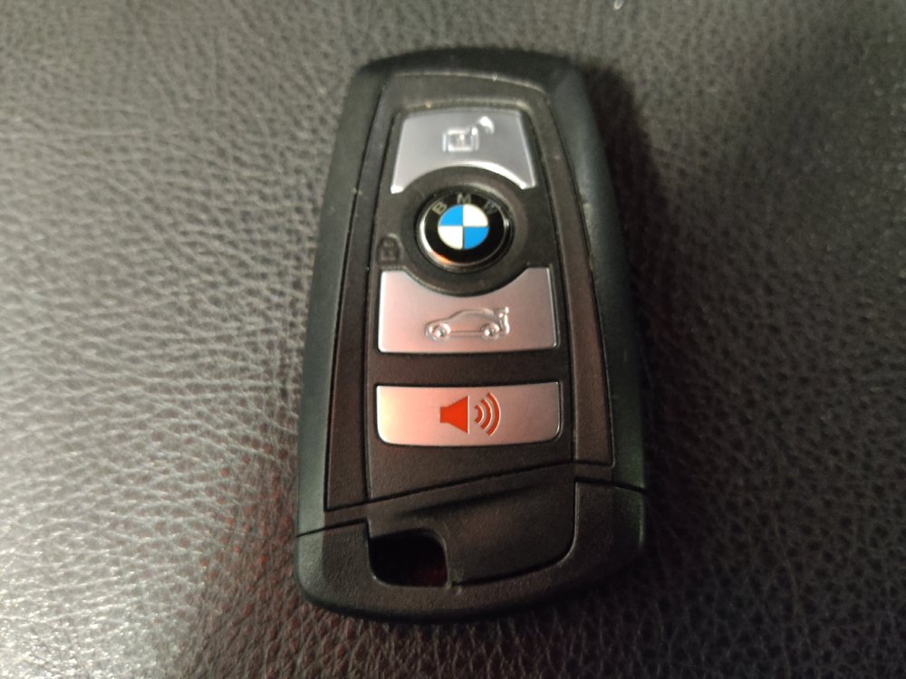 Used 2018 BMW 320i Sedan RWD image 32
