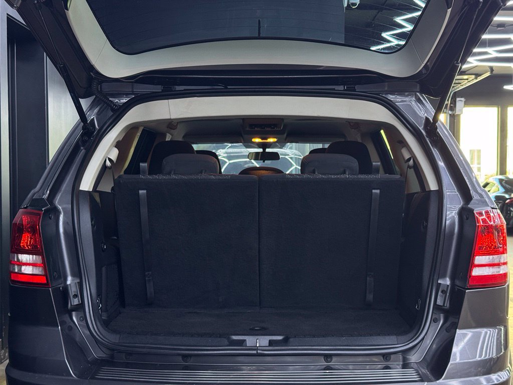 Used 2014 Dodge Journey American Value Package w/ Flexible Seating Group FWD image 29