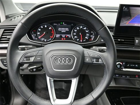 Used 2024 Audi Q5 2.0T Premium image 7