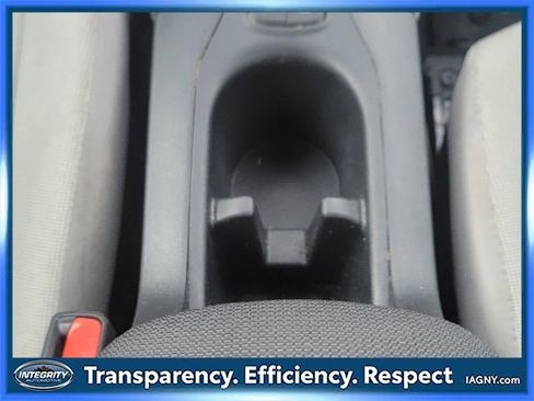 Used 2024 Toyota Corolla Cross L image 25