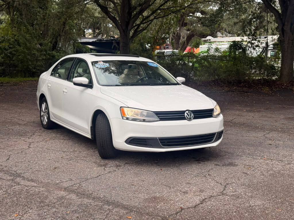 Used 2014 Volkswagen Jetta SE FWD image 4