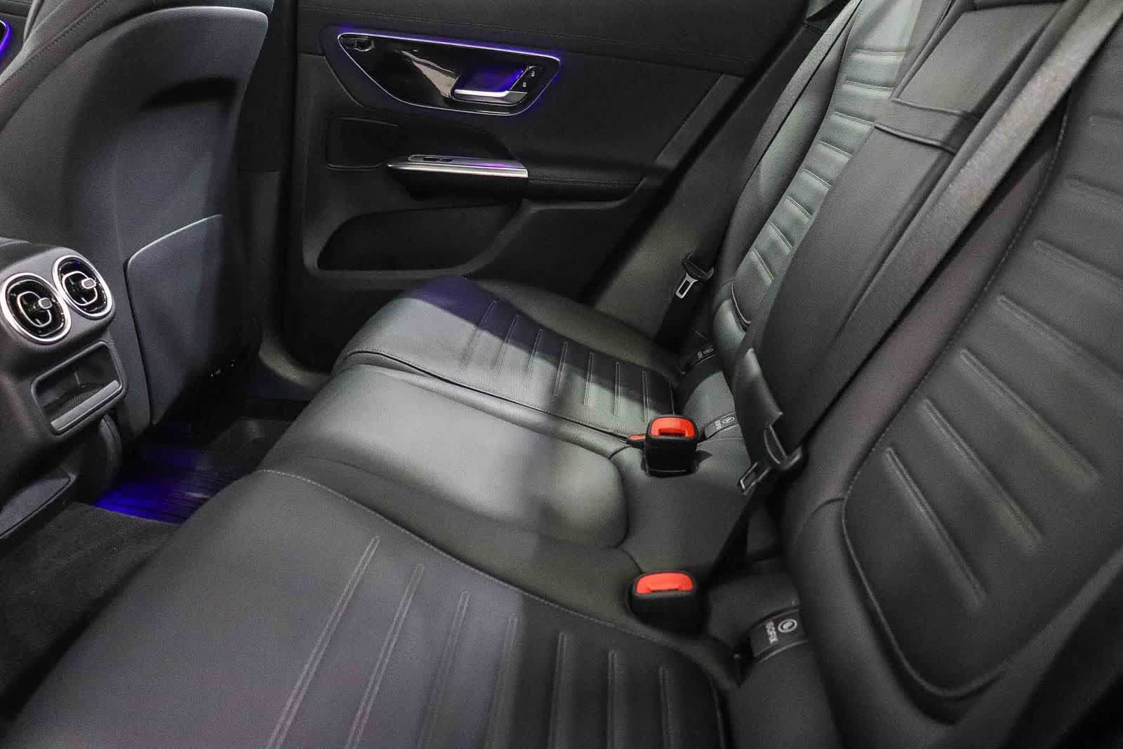 Certified 2026 Mercedes-Benz GLC 43 AMG 4MATIC image 23