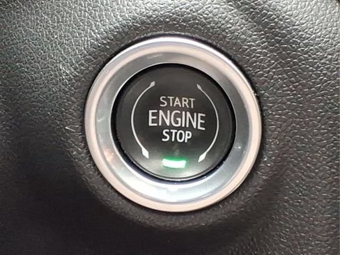 Used 2021 GMC Sierra 1500 Denali w/ Denali Ultimate Package AWD/4WD image 24