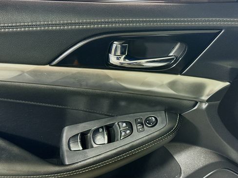 Used 2020 Nissan Maxima 3.5 SV w/ Floor Mat Group image 24