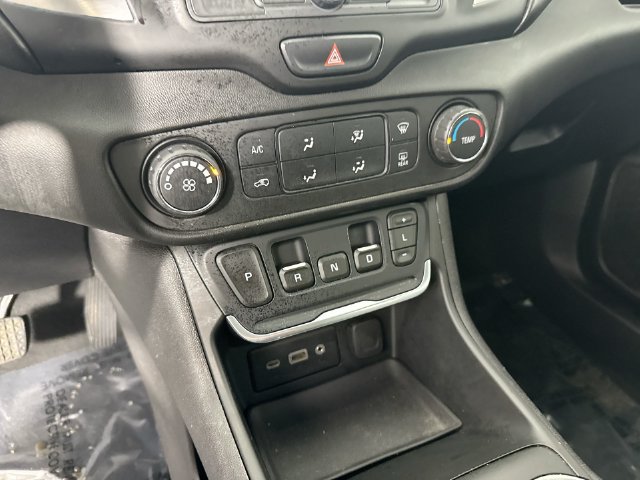 Used 2018 GMC Terrain SLE FWD image 18