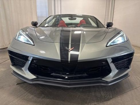 Used 2022 Chevrolet Corvette Stingray Preferred Conv w/ Z51 Performance Package RWD image 8