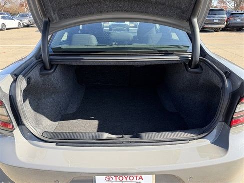 Used 2023 Dodge Charger SXT image 28