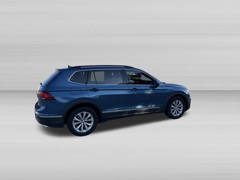 Used 2018 Volkswagen Tiguan SE AWD/4WD image 4