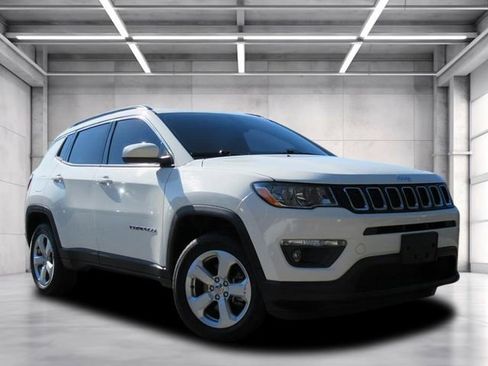 Used 2020 Jeep Compass Latitude w/ Cold Weather Group image 1