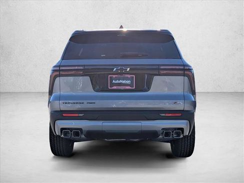 New 2026 Chevrolet Traverse Z71 w/ Enhanced Driving Package image 6