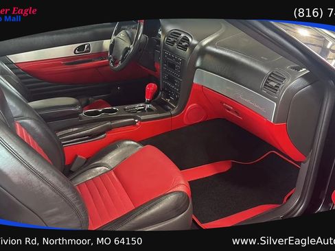 Used 2002 Ford Thunderbird RWD image 10