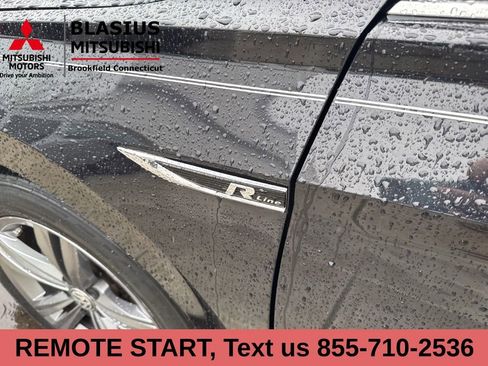 Used 2020 Volkswagen Jetta R-Line w/ R-Line Cold Weather Package image 8