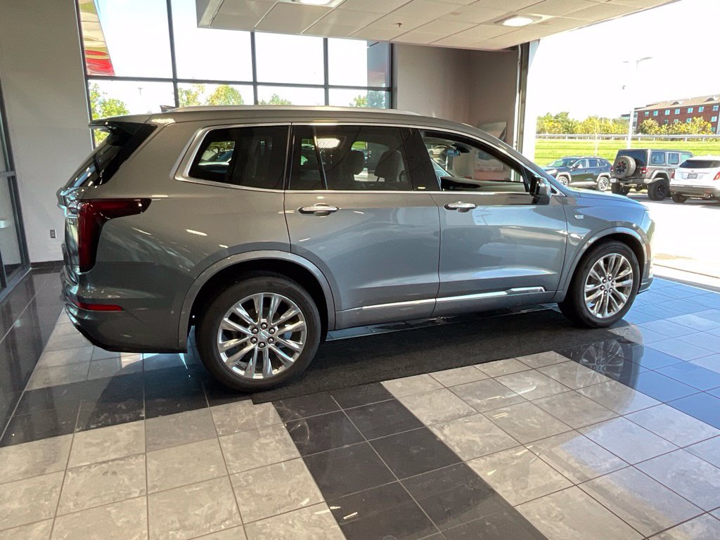 Used 2021 Cadillac XT6 Premium Luxury AWD/4WD image 6