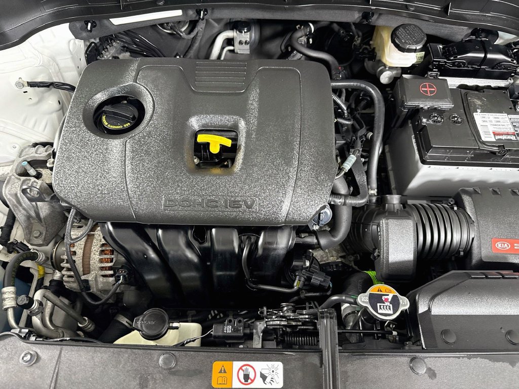 Used 2021 Kia Soul LX FWD image 30