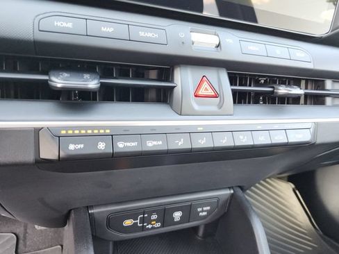 New 2026 Kia K4 FWD image 27