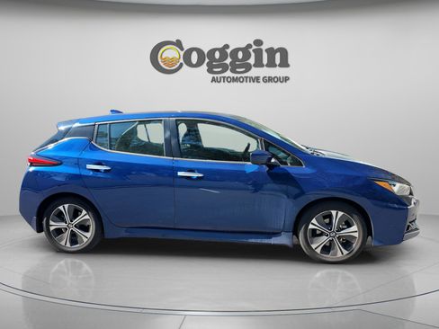 Used 2022 Nissan Leaf SV w/ SV Technology Package image 7