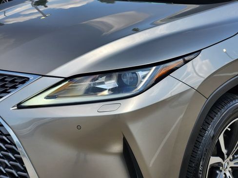 Used 2022 Lexus RX 350 FWD w/ Premium Package image 9