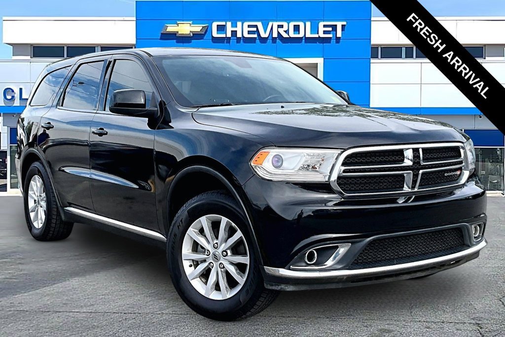 Used 2020 Dodge Durango SXT w/ 3rd Row Seating Group RWD image 1