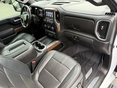 Used 2021 Chevrolet Silverado 2500 High Country image 20