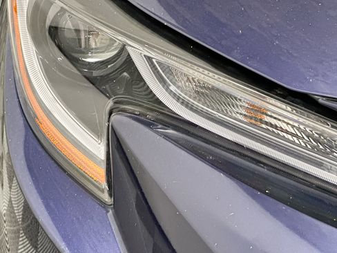 Used 2022 Toyota Corolla LE image 9