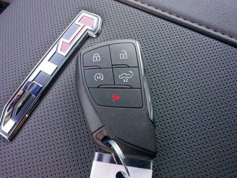 New 2026 GMC Sierra 2500 AT4 w/ AT4 Premium Plus Package image 24