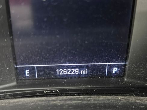 Used 2018 Chevrolet Equinox LT image 27