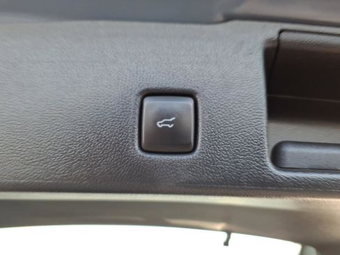Used 2023 Ford Escape Active w/ Tech Pack #1 FWD image 11