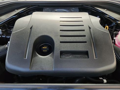 New 2026 Land Rover Range Rover Sport SE image 21