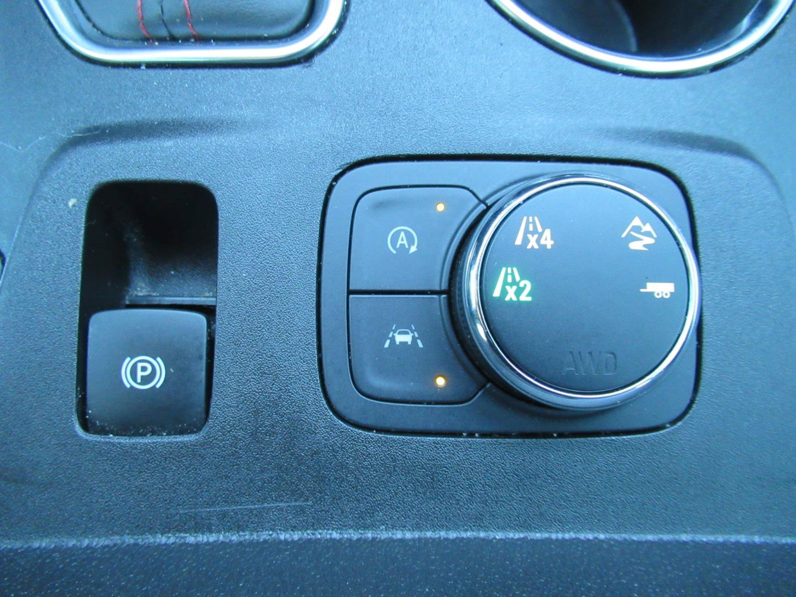 Certified 2022 Chevrolet Traverse RS w/ LPO, 'HIT The Road' Package AWD/4WD image 26